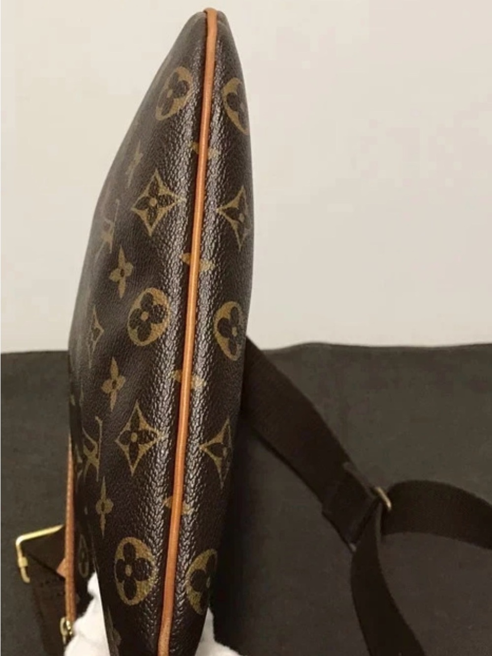 Louis Vuitton Monogram Messenger Bag in Brown and Tan - Picture 5 of 7